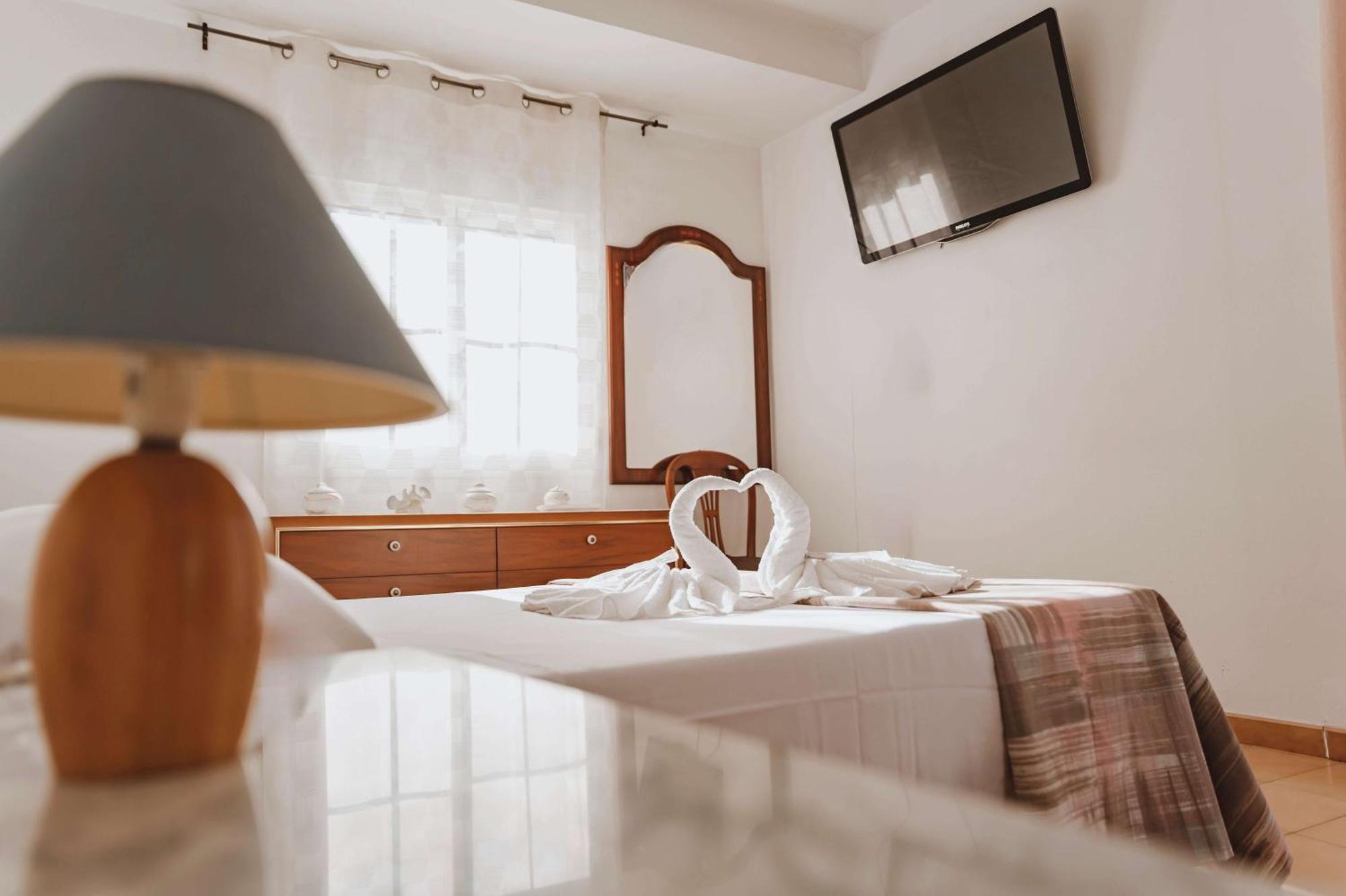 Arcadia Centro De Andalucia Villa Encinas Reales ภายนอก รูปภาพ